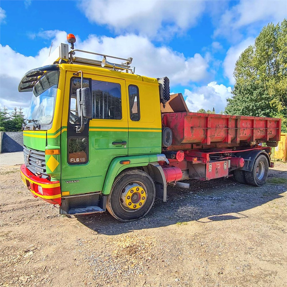 Volvo FL612 - Cable system truck: picture 1 Volvo FL612 - Cable system truck: picture 1
