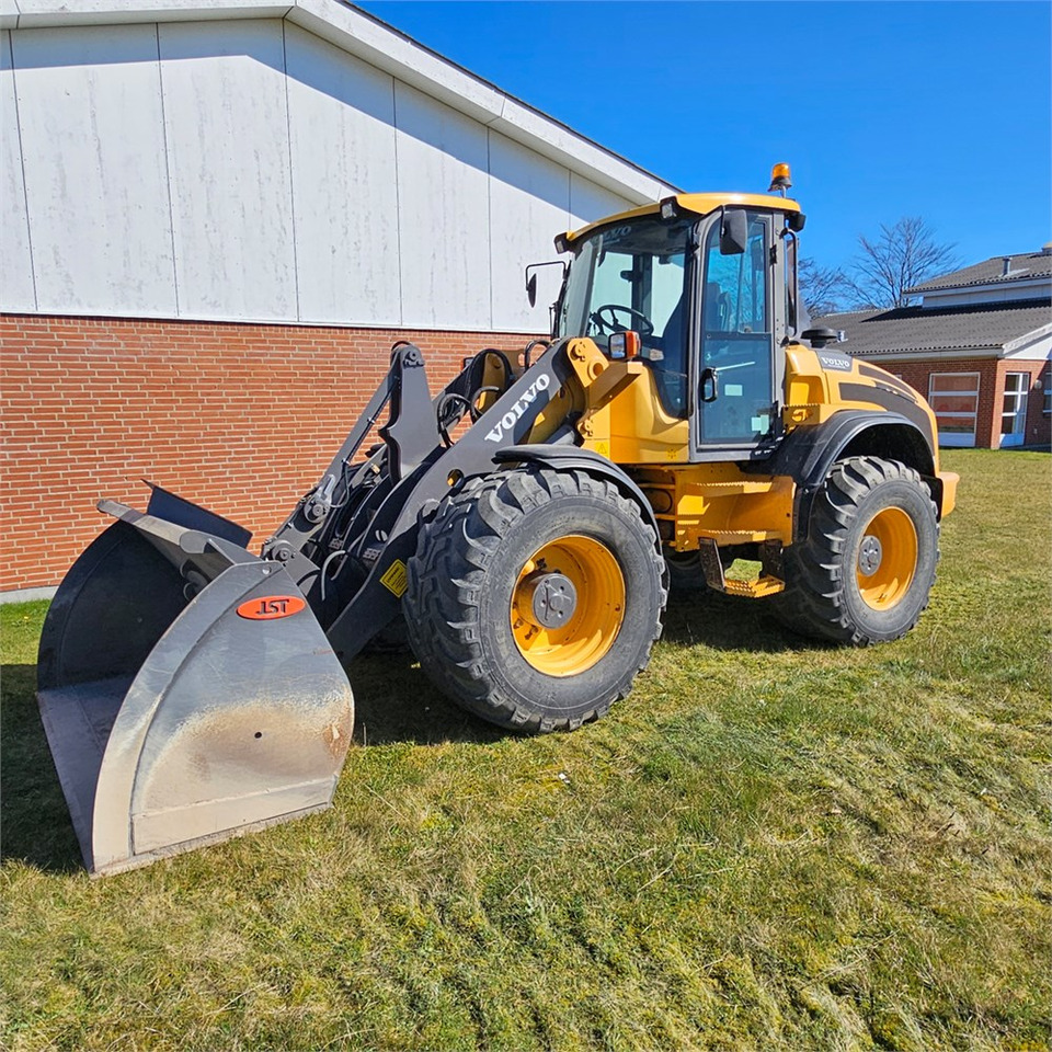 Volvo L45 G - Wheel loader: picture 4 Volvo L45 G - Wheel loader: picture 4