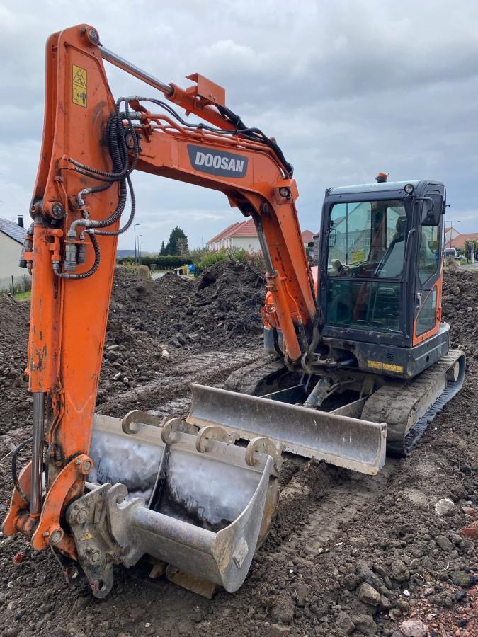 Doosan DX 62R-3 - Mini excavator: picture 3 Doosan DX 62R-3 - Mini excavator: picture 3