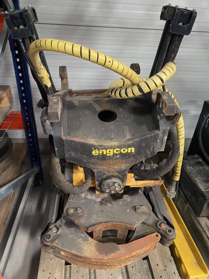 ENGCON EC 219 - Tiltrotator: picture 1 ENGCON EC 219 - Tiltrotator: picture 1