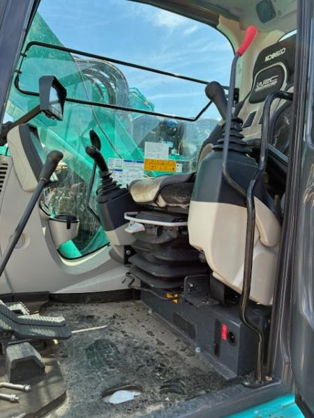 Crawler excavator Kobelco SK 140SRLC-5: picture 12
