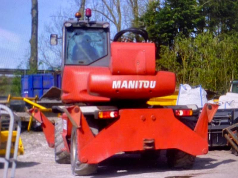 Telescopic handler Manitou MRT 1440 EASY: picture 8