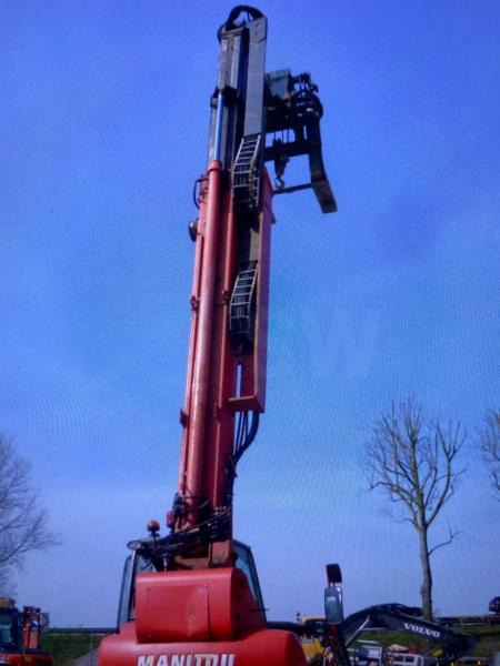 Telescopic handler Manitou MRT 1440 EASY: picture 11