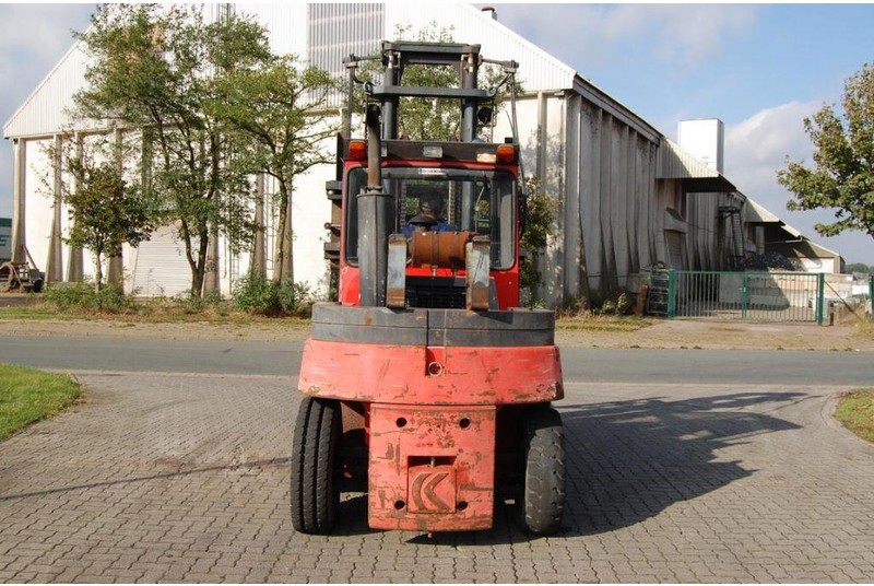 Kalmar DCD80-6 - Diesel forklift: picture 5 Kalmar DCD80-6 - Diesel forklift: picture 5