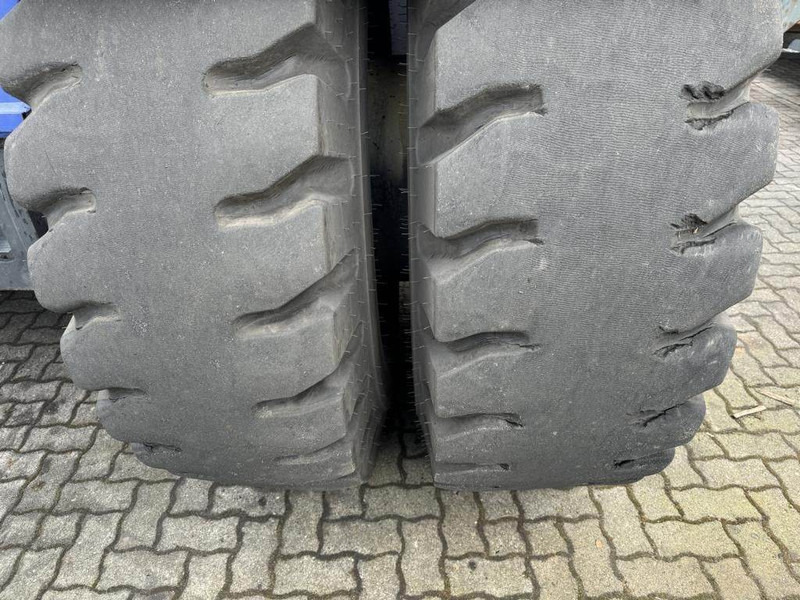 Reach stacker Kalmar DRG420-60S5: picture 6 Reach stacker Kalmar DRG420-60S5: picture 6