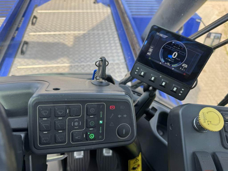 Reach stacker Kalmar DRG420-60S5: picture 10 Reach stacker Kalmar DRG420-60S5: picture 10