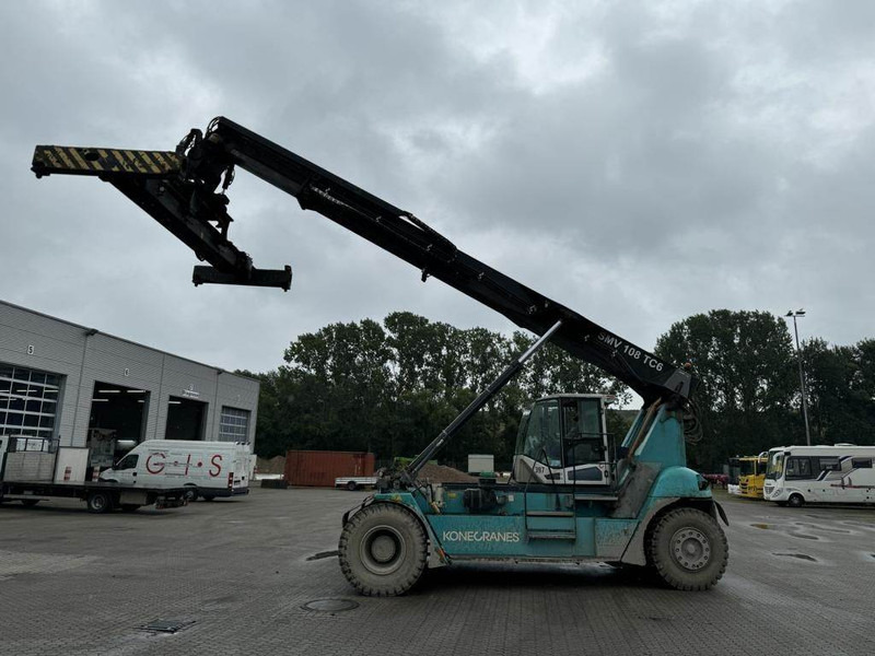 SMV SC108TC6 - Reach stacker: picture 2 SMV SC108TC6 - Reach stacker: picture 2