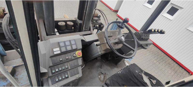 Valmet TD1212S - Diesel forklift: picture 5 Valmet TD1212S - Diesel forklift: picture 5