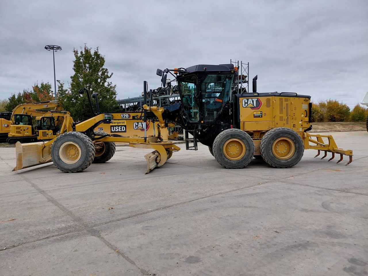 CAT 120 - Grader: picture 1 CAT 120 - Grader: picture 1