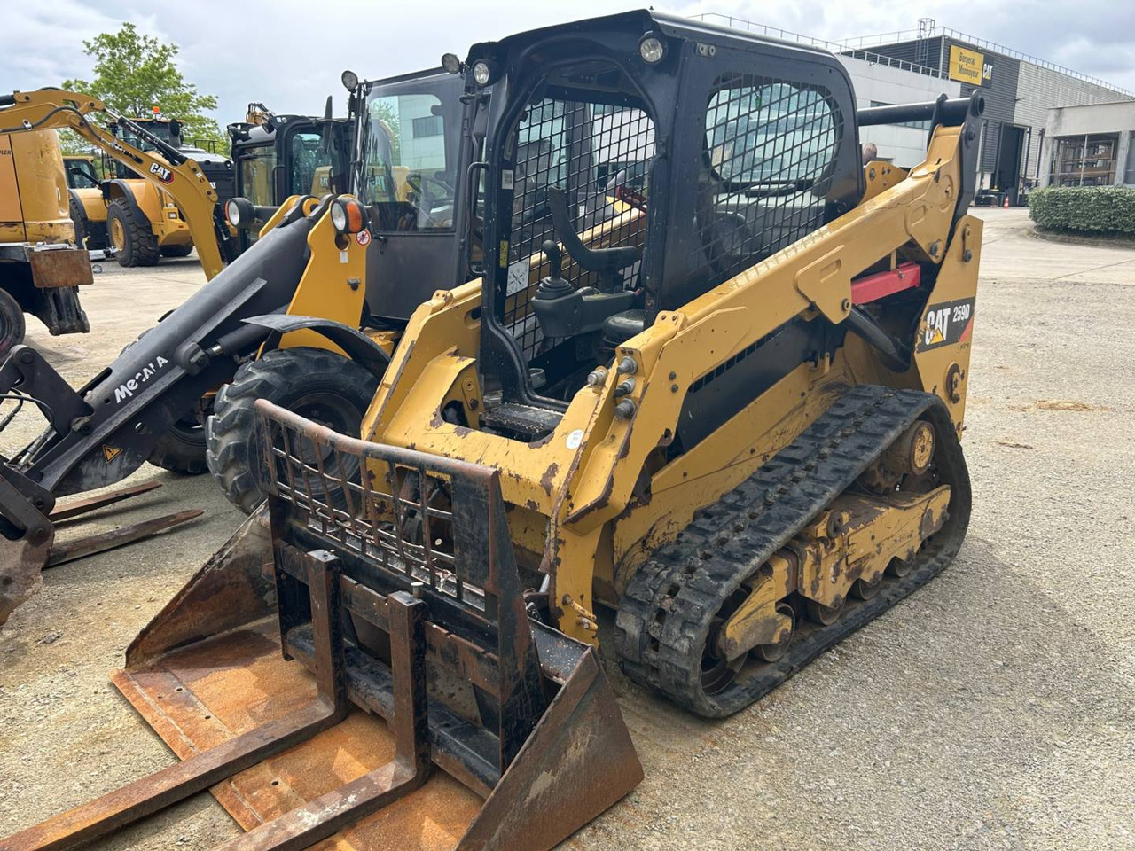 CAT 259D - Crawler loader: picture 1 CAT 259D - Crawler loader: picture 1