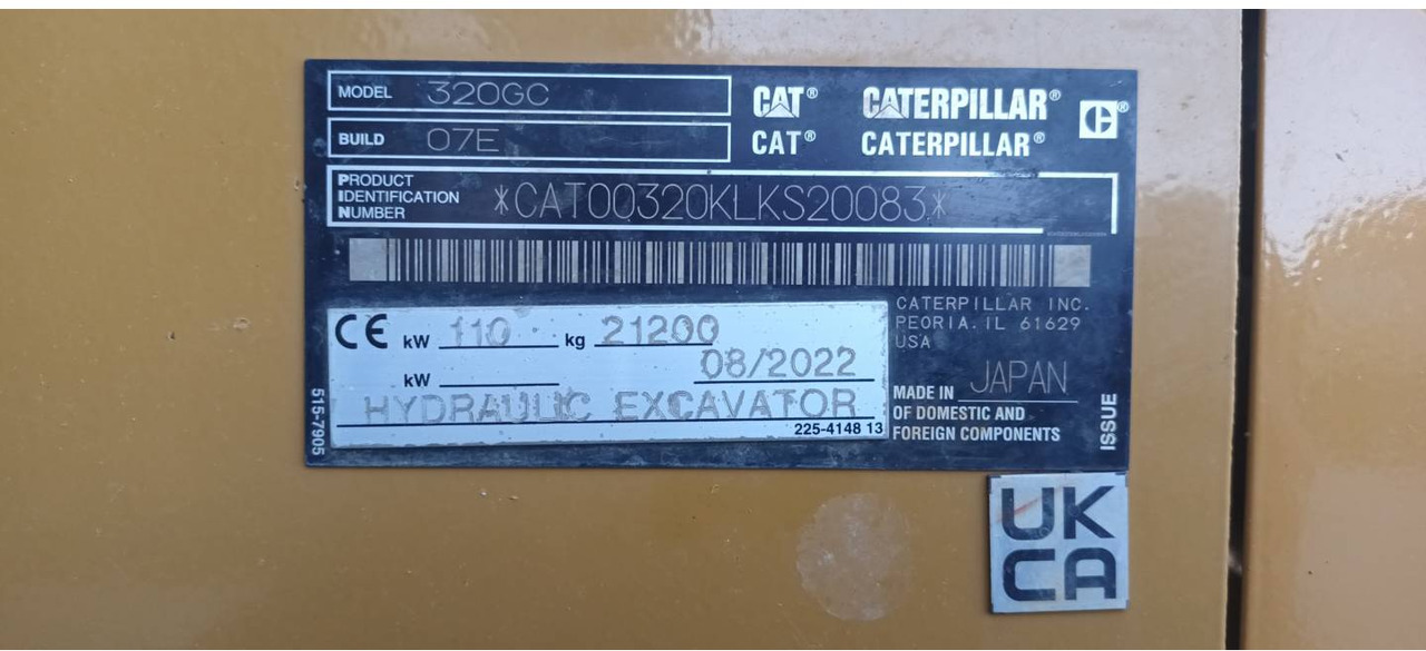 Crawler excavator CAT 320 GC: picture 6