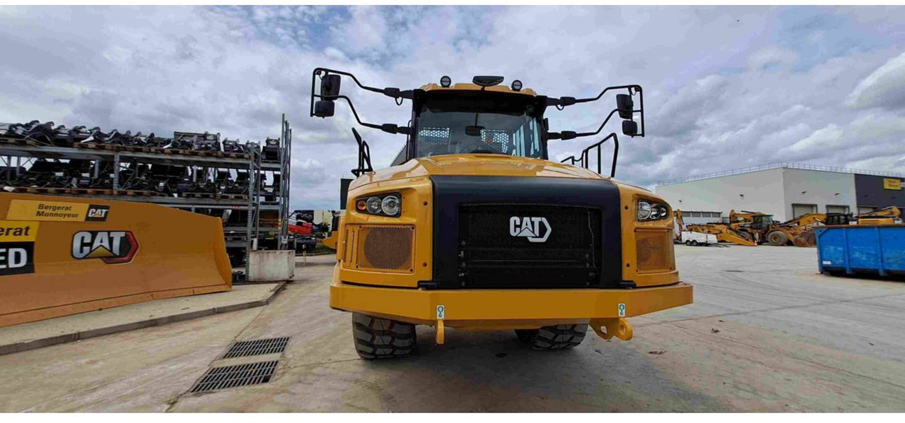 Articulated dumper CAT 730: picture 27