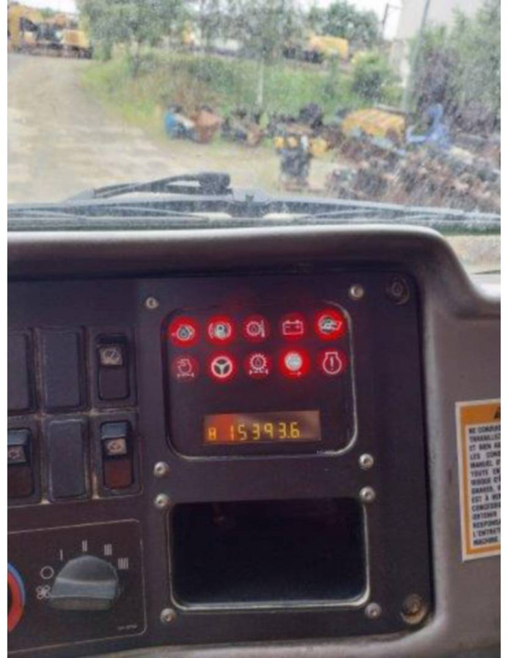 CAT 771D - Rigid dumper/ Rock truck: picture 5 CAT 771D - Rigid dumper/ Rock truck: picture 5