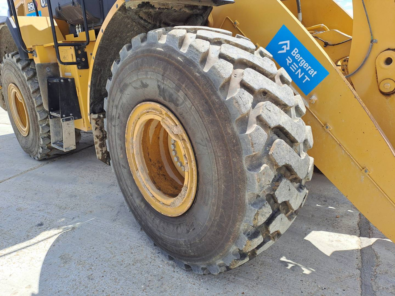 Wheel loader CAT 950: picture 14