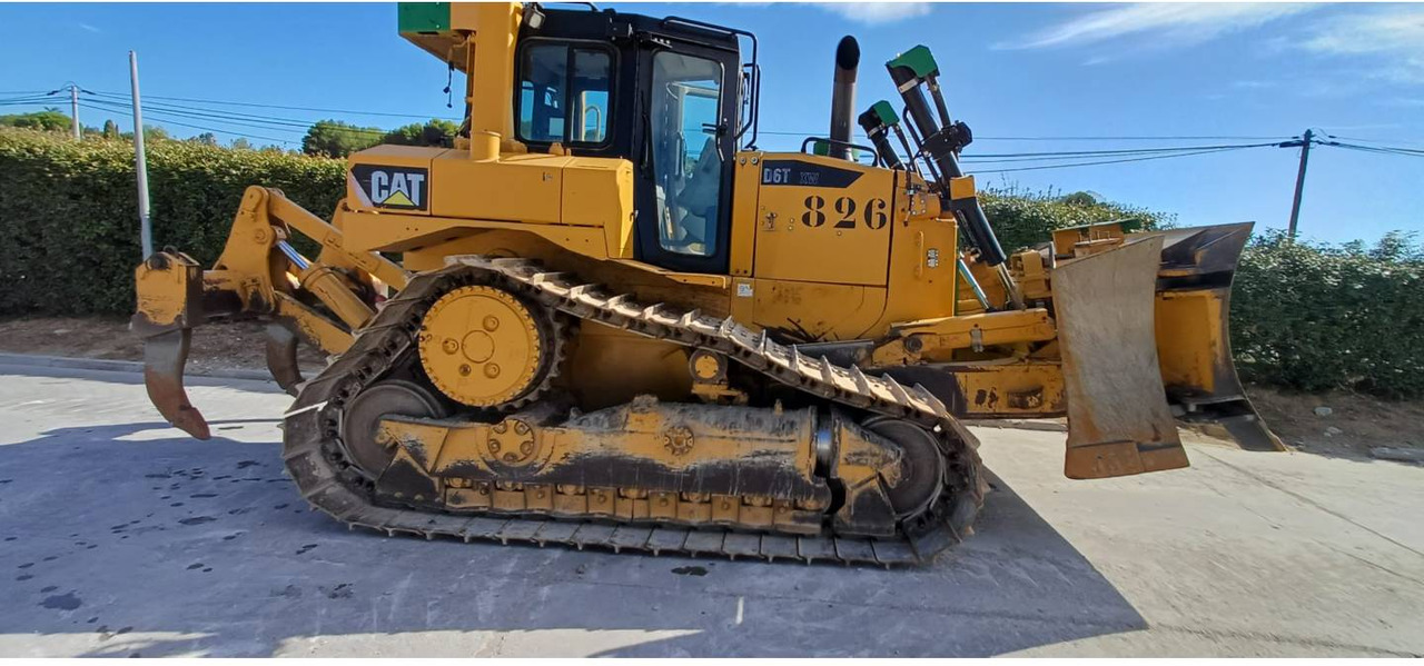 CAT D6T3B XW - Bulldozer: picture 2 CAT D6T3B XW - Bulldozer: picture 2