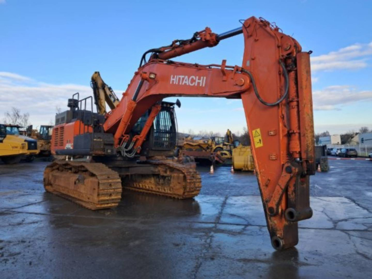 HITACHI ZX490 - Crawler excavator: picture 1 HITACHI ZX490 - Crawler excavator: picture 1