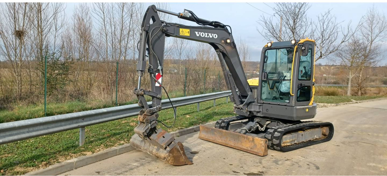 VOLVO CONSTRUCTION EQUIPMENT ECR58D - Crawler excavator: picture 1 VOLVO CONSTRUCTION EQUIPMENT ECR58D - Crawler excavator: picture 1