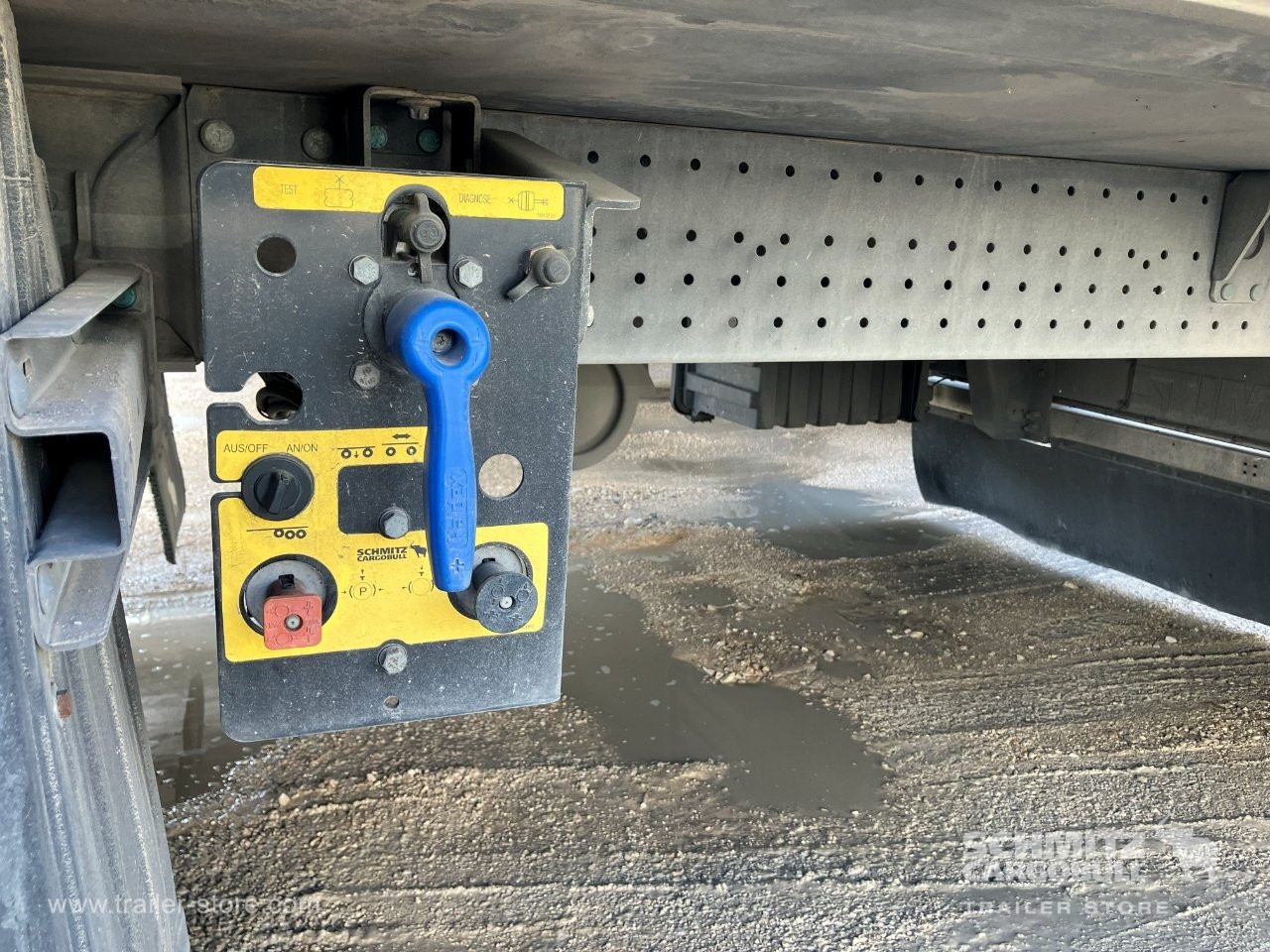 SCHMITZ Semiremolque Frigo Standard - Isothermal semi-trailer: picture 4 SCHMITZ Semiremolque Frigo Standard - Isothermal semi-trailer: picture 4