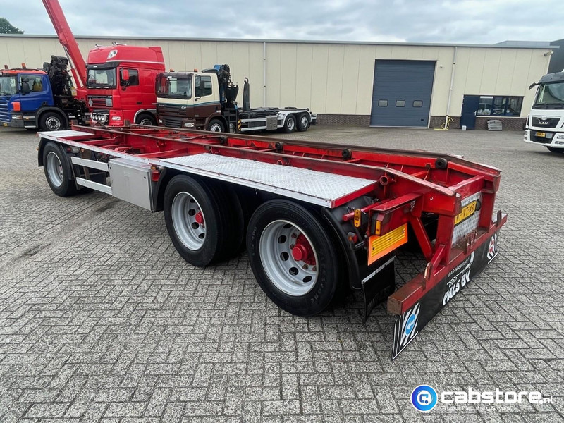 Bulthuis ADGA 10 Bulthuis ADGA10  3-assige container aanhangwagen - BPW - Duomatic - Bouwjaar 2005 - Container transporter/ Swap body semi-trailer: picture 1 Bulthuis ADGA 10 Bulthuis ADGA10  3-assige container aanhangwagen - BPW - Duomatic - Bouwjaar 2005 - Container transporter/ Swap body semi-trailer: picture 1