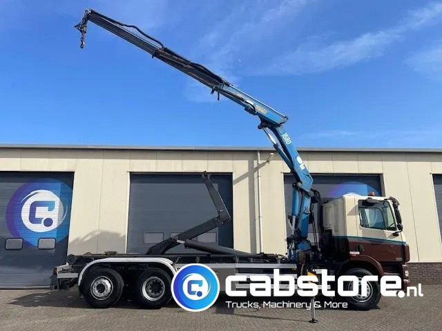 DAF CF 85.340 6X2 Euro 3 - Haakarm containersystem - Hooklift - Abrollkipper - Year 2004 - HMF 1680-K2 Crane - Grua - Ladekran - Autolaadkraan - Hook lift truck, Crane truck: picture 5 DAF CF 85.340 6X2 Euro 3 - Haakarm containersystem - Hooklift - Abrollkipper - Year 2004 - HMF 1680-K2 Crane - Grua - Ladekran - Autolaadkraan - Hook lift truck, Crane truck: picture 5