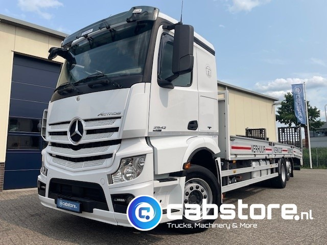 Mercedes-Benz ACTROS Mercedes Benz Actros 2642 6x2 Euro 6 oprijwagen - Bouwjaar 2012 - Volledig luchtgeveerd - Hydraulische rampen - Liftas - APK 11-2025 !! - Laadvermogen - Autotransporter truck: picture 2 Mercedes-Benz ACTROS Mercedes Benz Actros 2642 6x2 Euro 6 oprijwagen - Bouwjaar 2012 - Volledig luchtgeveerd - Hydraulische rampen - Liftas - APK 11-2025 !! - Laadvermogen - Autotransporter truck: picture 2