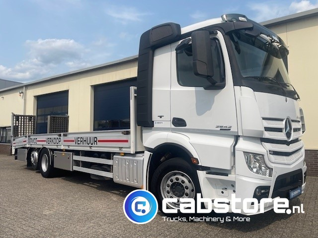 Mercedes-Benz ACTROS Mercedes Benz Actros 2642 6x2 Euro 6 oprijwagen - Machine transporter - Bouwjaar 2012 - Volledig luchtgeveerd - Hydraulische rampen - Liftas - APK 11- - Dropside/ Flatbed truck: picture 1 Mercedes-Benz ACTROS Mercedes Benz Actros 2642 6x2 Euro 6 oprijwagen - Machine transporter - Bouwjaar 2012 - Volledig luchtgeveerd - Hydraulische rampen - Liftas - APK 11- - Dropside/ Flatbed truck: picture 1