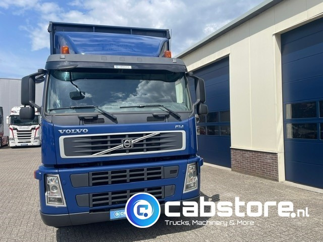 Box van Volvo FM9 4X2R FAL9.0 RAD-A4  Volvo FM300 4x2 Euro 5 bakwagen - Schuifzeilen - Laadklep 2000 kg - Bouwjaar 2008 - Kooi-Aap heftruck: picture 7