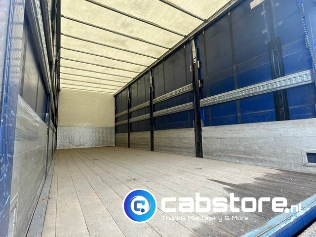 Box van Volvo FM9 4X2R FAL9.0 RAD-A4  Volvo FM300 4x2 Euro 5 bakwagen - Schuifzeilen - Laadklep 2000 kg - Bouwjaar 2008 - Kooi-Aap heftruck: picture 16