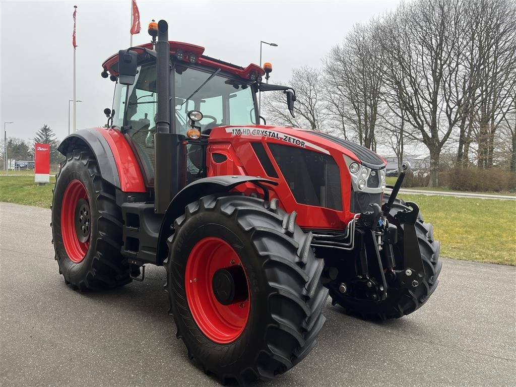 Zetor Crystal 170 HD - Farm tractor: picture 3 Zetor Crystal 170 HD - Farm tractor: picture 3