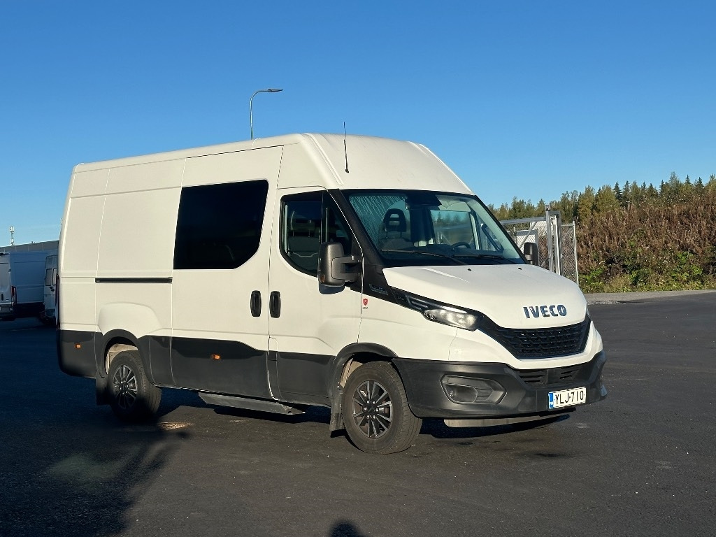 Iveco Daily 35S14 CNG A8 Huom! 6hlö PAKETTIAUTO - Panel van: picture 3 Iveco Daily 35S14 CNG A8 Huom! 6hlö PAKETTIAUTO - Panel van: picture 3