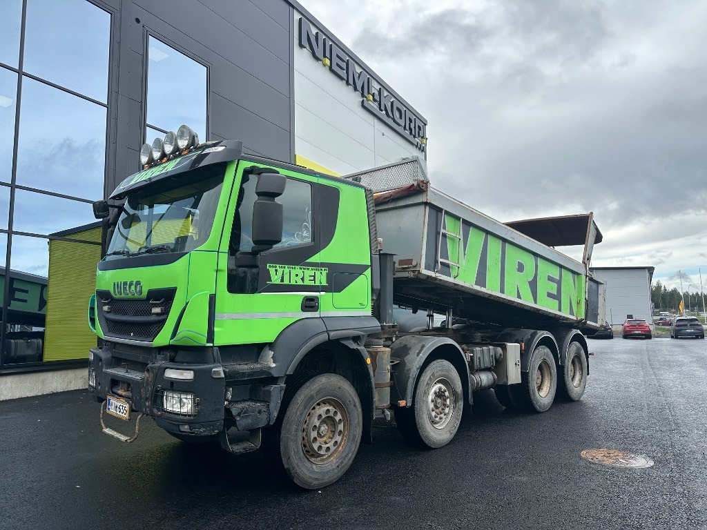 Iveco Trakker 410T50 8x4 - Tipper: picture 1 Iveco Trakker 410T50 8x4 - Tipper: picture 1