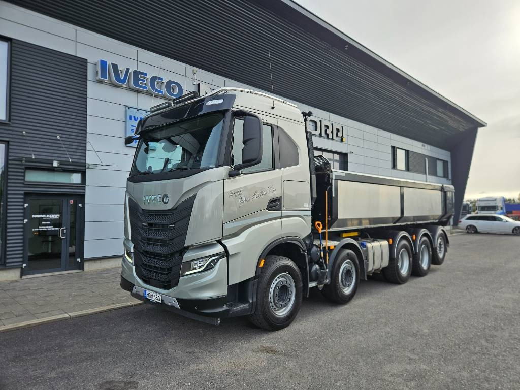 Iveco X-WAY 570 10x4 sora-auto - Tipper: picture 1 Iveco X-WAY 570 10x4 sora-auto - Tipper: picture 1