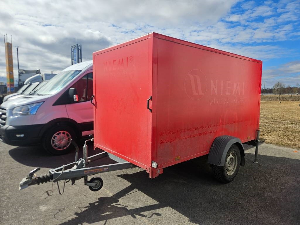 Car trailer Saris Kaappiperävaunu rampilla: picture 1