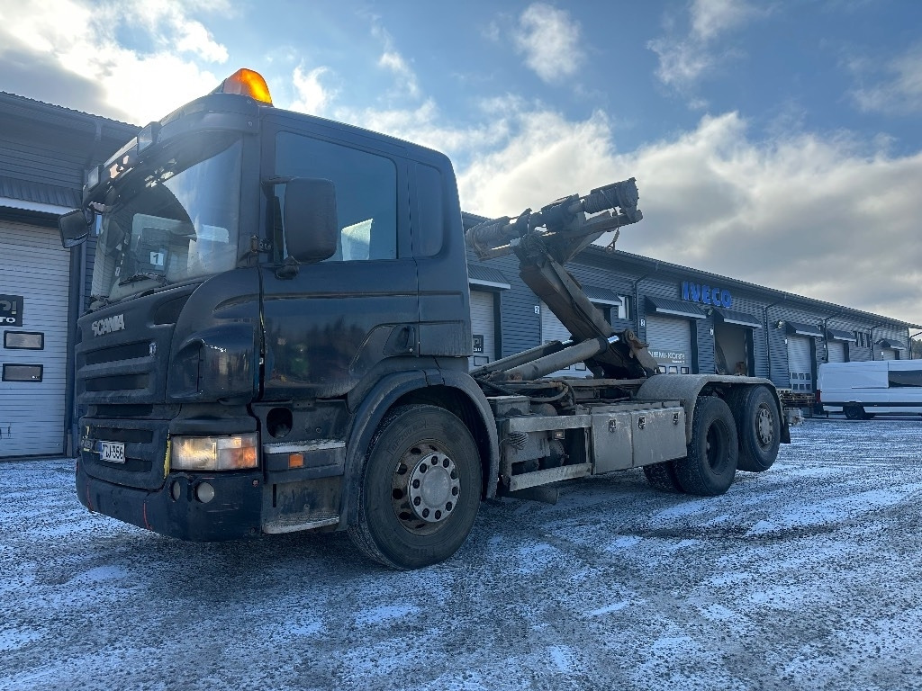 Scania P420 6x2*4 - Hook lift truck: picture 1 Scania P420 6x2*4 - Hook lift truck: picture 1