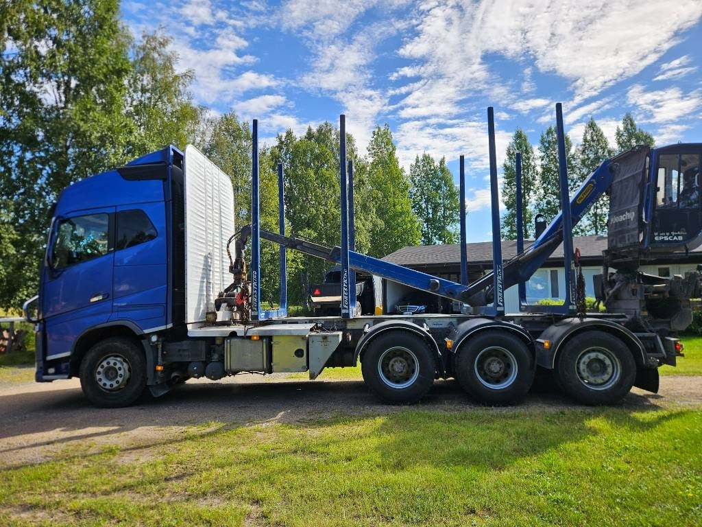 Volvo FH 16 750 8x4 76tn yhdistelmä - Logging truck: picture 4 Volvo FH 16 750 8x4 76tn yhdistelmä - Logging truck: picture 4