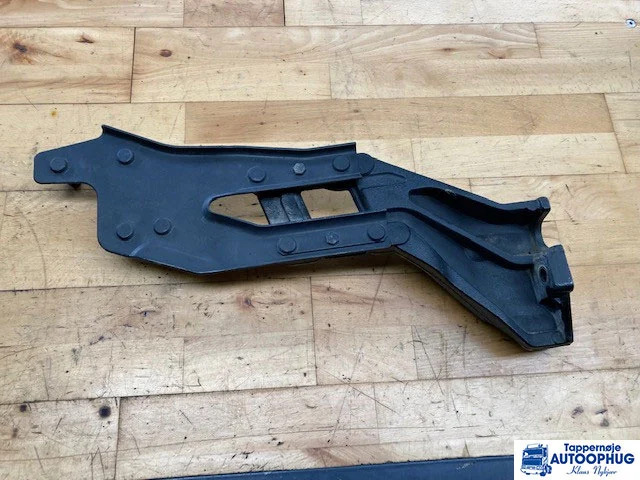 Scania Skærmholder Scania 2634823 - Body and exterior for Truck: picture 2 Scania Skærmholder Scania 2634823 - Body and exterior for Truck: picture 2