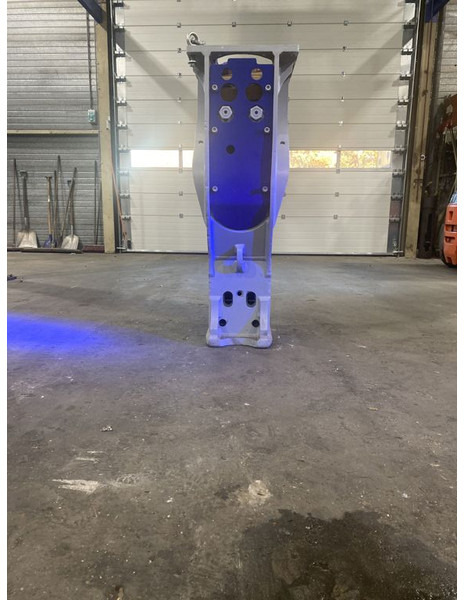 FRD F19 - Hydraulic hammer for Construction machinery: picture 4 FRD F19 - Hydraulic hammer for Construction machinery: picture 4