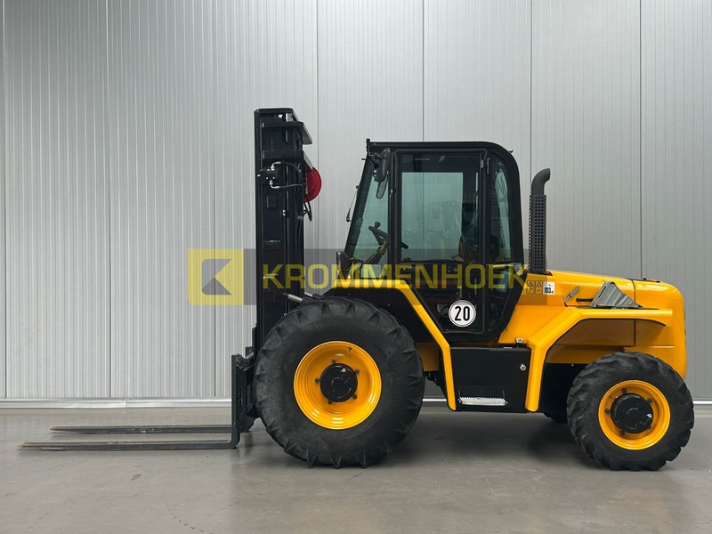 JCB 940 - Rough terrain forklift: picture 1 JCB 940 - Rough terrain forklift: picture 1