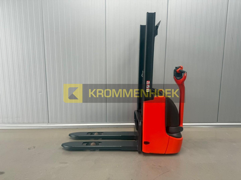 Linde L 10 - Stacker: picture 3 Linde L 10 - Stacker: picture 3