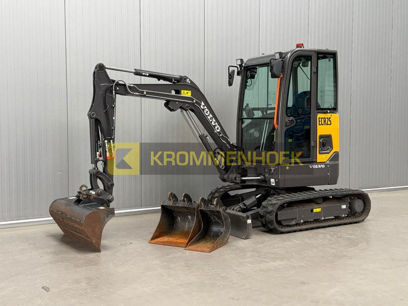 Volvo JECR 25 D Electric - Mini excavator: picture 2 Volvo JECR 25 D Electric - Mini excavator: picture 2