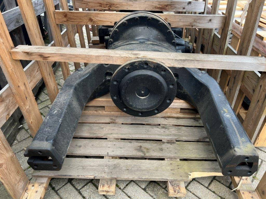 Case IH Case IH Front axle Steiger 470 Quadtrac, Steiger 5 - Front axle for Farm tractor: picture 2 Case IH Case IH Front axle Steiger 470 Quadtrac, Steiger 5 - Front axle for Farm tractor: picture 2