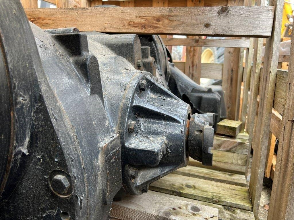 Case IH Case IH Front axle Steiger 470 Quadtrac, Steiger 5 - Front axle for Farm tractor: picture 3 Case IH Case IH Front axle Steiger 470 Quadtrac, Steiger 5 - Front axle for Farm tractor: picture 3