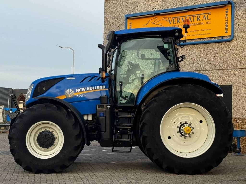 New Holland T7.270 Auto Command, frontlinkage + PTO,1091 hr - Farm tractor: picture 2 New Holland T7.270 Auto Command, frontlinkage + PTO,1091 hr - Farm tractor: picture 2