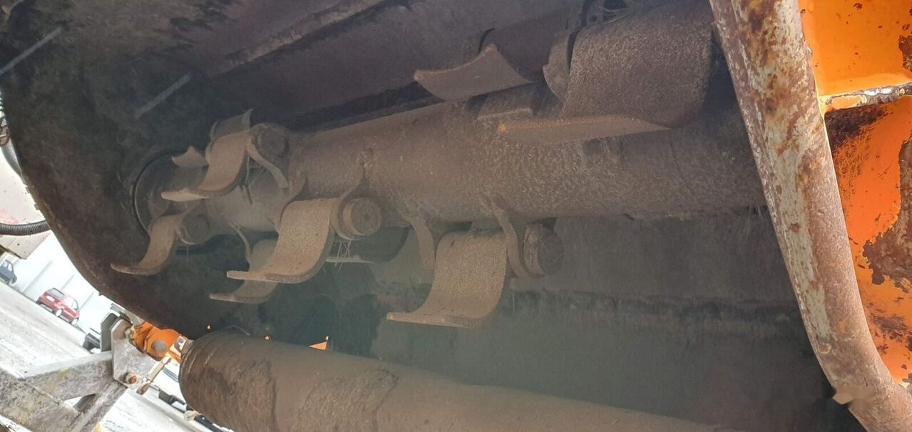 TANDEM MULAG MKF 600 + MRM/MRF 300 - Boom mower: picture 5 TANDEM MULAG MKF 600 + MRM/MRF 300 - Boom mower: picture 5