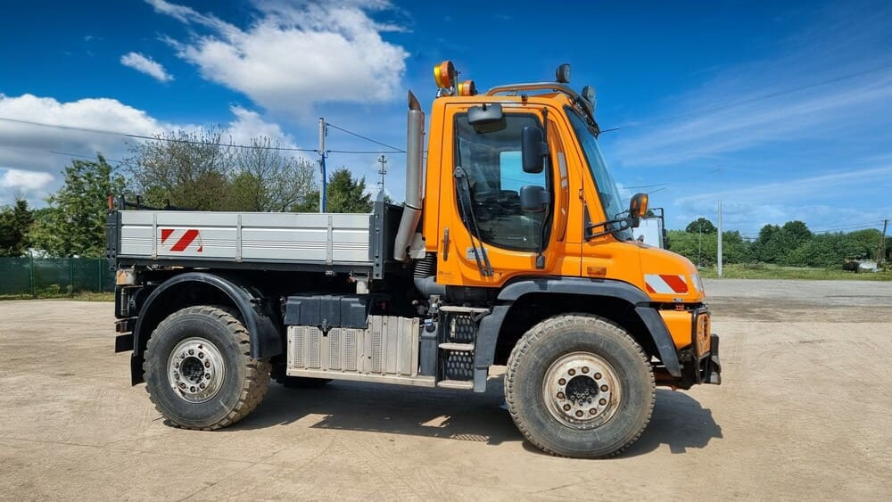 Mercedes-Benz Unimog U527 - Utility/ Special vehicle: picture 2 Mercedes-Benz Unimog U527 - Utility/ Special vehicle: picture 2