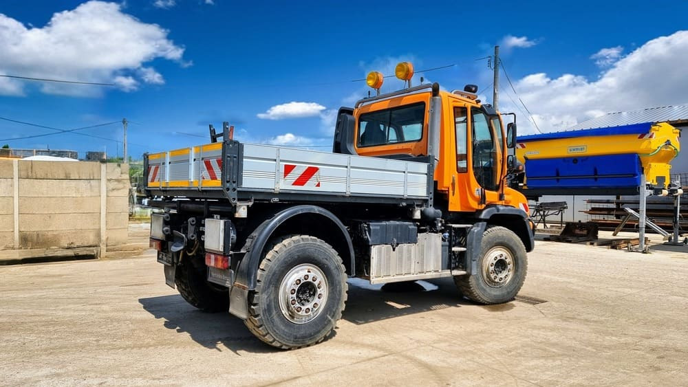 Utility/ Special vehicle Mercedes-Benz Unimog U527: picture 6