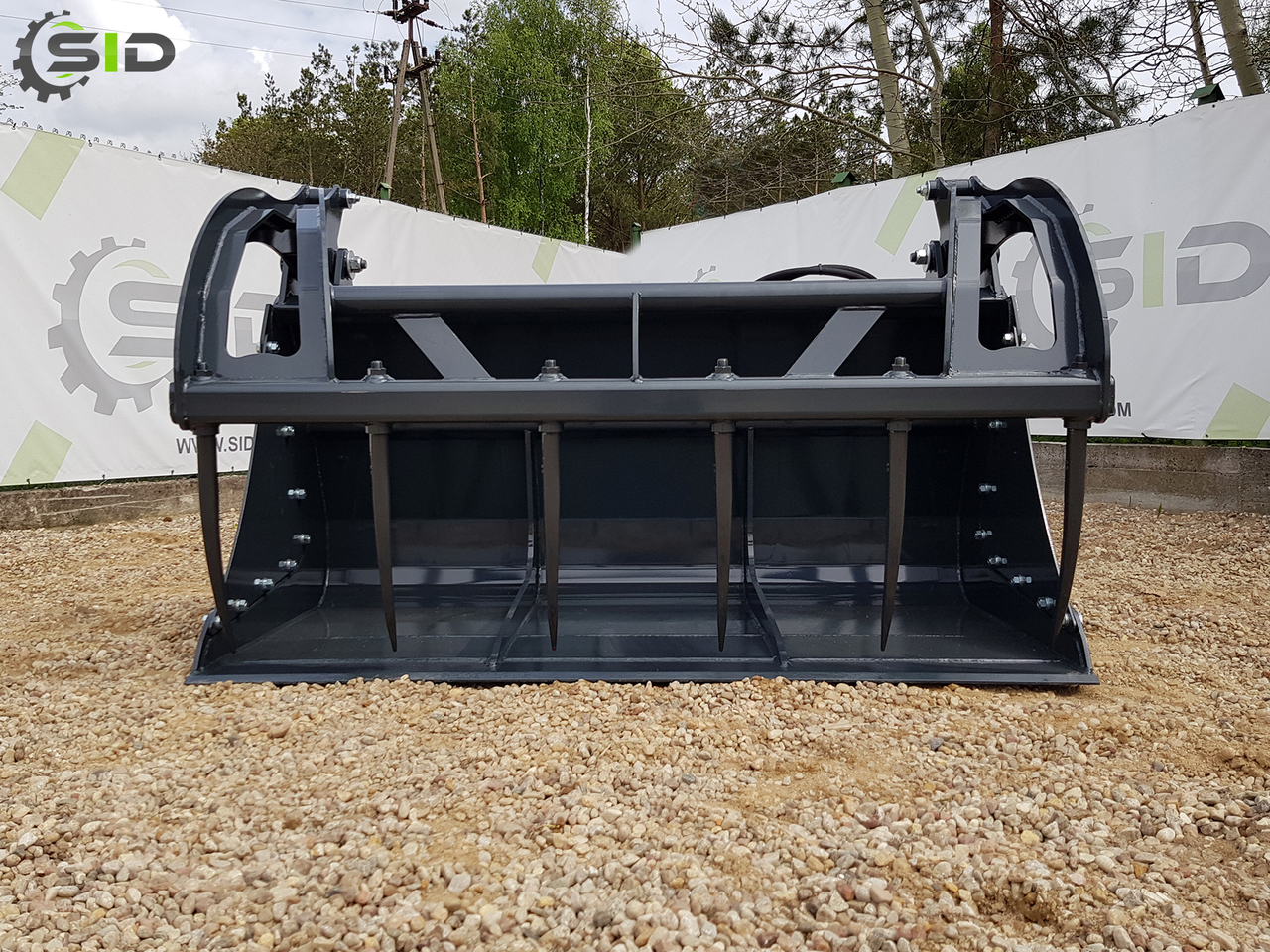 SID KROKODILSCHAUFEL GESCHMIEDETE ZINKEN XXL / Godet Crocodile BMS XXL / Crocodile grab bucket forged tines XXL 1,8 m SID - Silage equipment: picture 2 SID KROKODILSCHAUFEL GESCHMIEDETE ZINKEN XXL / Godet Crocodile BMS XXL / Crocodile grab bucket forged tines XXL 1,8 m SID - Silage equipment: picture 2