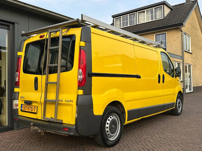 Opel Vivaro 2.0CDTI 84KW 2.9 TON L2H1 3ZITS AIRCO IMPERIAL - Small van: picture 2 Opel Vivaro 2.0CDTI 84KW 2.9 TON L2H1 3ZITS AIRCO IMPERIAL - Small van: picture 2