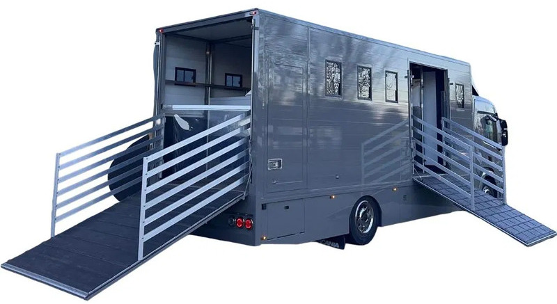 Scania P250 Horse Truck - Horse truck: picture 3 Scania P250 Horse Truck - Horse truck: picture 3