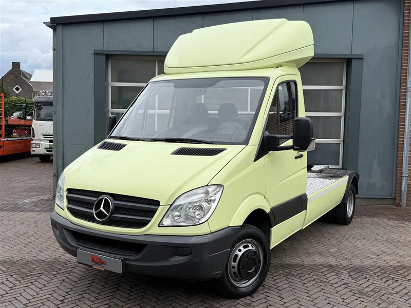 Mercedes-Benz Sprinter 519 3.0 V6 EURO 5 Be Trekker 3 Zits Cruise 8.8 Ton - Tractor unit: picture 1 Mercedes-Benz Sprinter 519 3.0 V6 EURO 5 Be Trekker 3 Zits Cruise 8.8 Ton - Tractor unit: picture 1